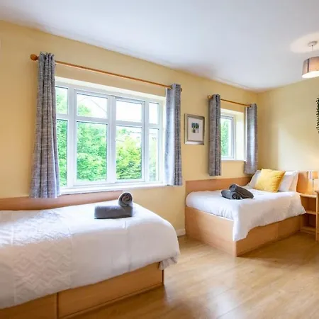 18 - 4br Duplex By Shortstays - Sleeps 8 Дом отдыха Голуэй