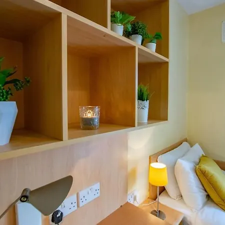 18 - Superb Duplex By Shortstays