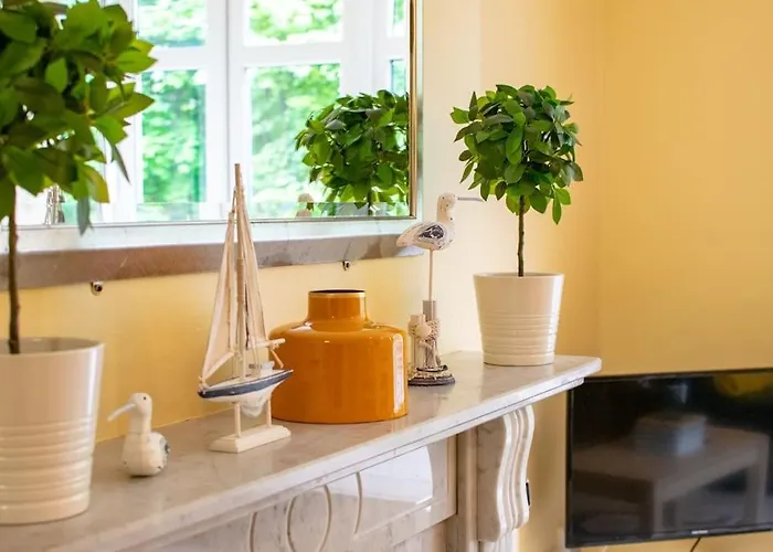 Holiday home 18 - Superb Duplex By Shortstays