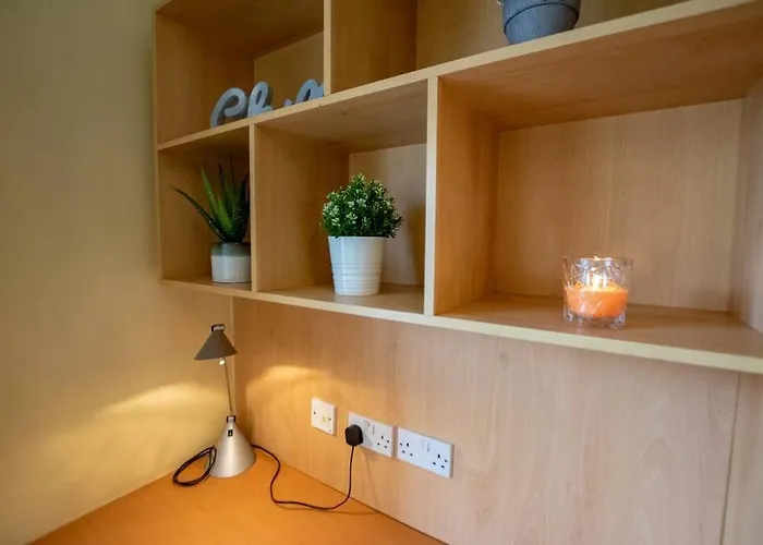 Holiday home 18 - Superb Duplex By Shortstays